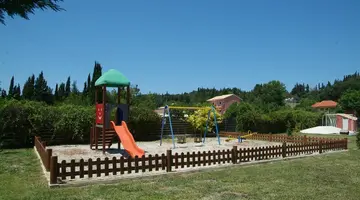 Ostria Apartments Sidari