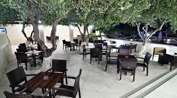 Ourania Apartments