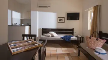 Ourania Apartments