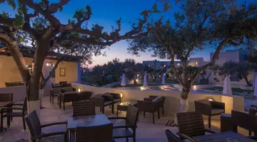 Ourania Apartments