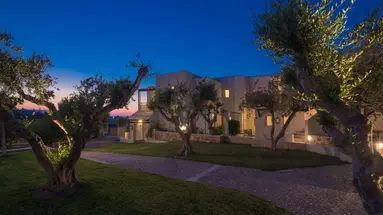 Ourania Apartments