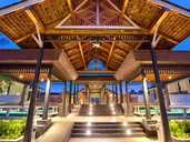 OUTRIGGER KHAO LAK BEACH RESORT (ex. MANATHAI KHAO LAK)