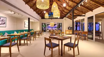 OUTRIGGER KHAO LAK BEACH RESORT (ex. MANATHAI KHAO LAK)