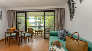 OUTRIGGER KHAO LAK BEACH RESORT (ex. MANATHAI KHAO LAK)