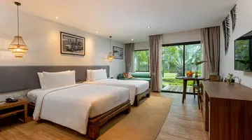 OUTRIGGER KHAO LAK BEACH RESORT (ex. MANATHAI KHAO LAK)
