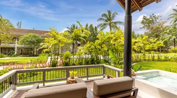 OUTRIGGER KHAO LAK BEACH RESORT (ex. MANATHAI KHAO LAK)