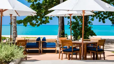 OUTRIGGER KHAO LAK BEACH RESORT (ex. MANATHAI KHAO LAK)