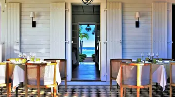 Outrigger Mauritius Beach Resort