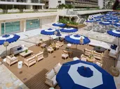 OUTRIGGER Reef Waikiki Beach Resort