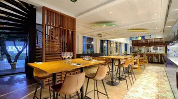 OUTRIGGER SURIN BEACH RESORT (ex. MANATHAI SURIN PHUKET)