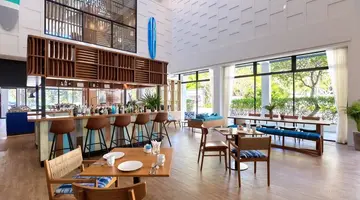OUTRIGGER SURIN BEACH RESORT (ex. MANATHAI SURIN PHUKET)