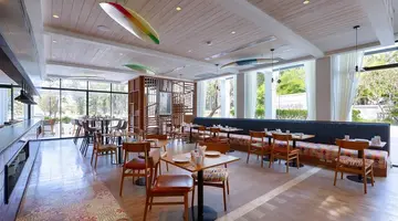 OUTRIGGER SURIN BEACH RESORT (ex. MANATHAI SURIN PHUKET)