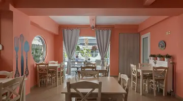 OUZAS HOTEL