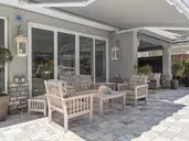 OUZAS HOTEL