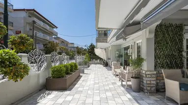 OUZAS HOTEL