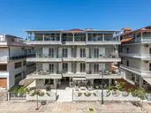 Ouzas Hotel