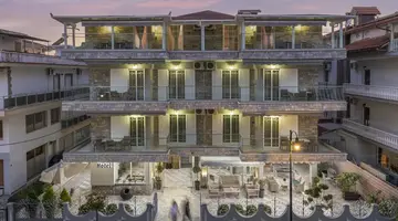 Ouzas Luxury Hotel