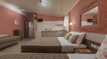 Ouzas Luxury Hotel