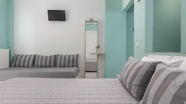 OUZAS LUXURY HOTEL