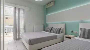 Ouzas Luxury Hotel