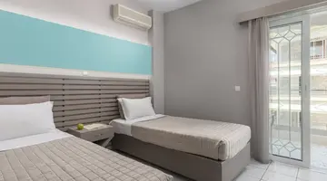 OUZAS LUXURY HOTEL