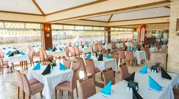 Oz Hotels Incekum Beach Resort