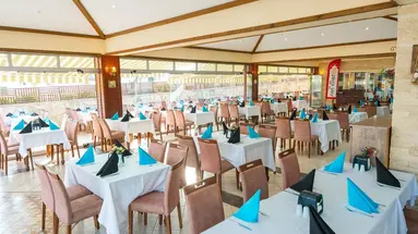 Oz Hotels Incekum Beach Resort