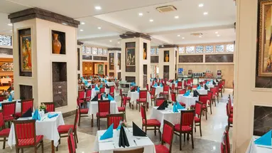 Oz Hotels Incekum Beach Resort