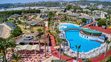 Oz Hotels Incekum Beach Resort