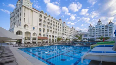 Oz Hotels Side Premium