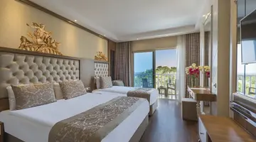 Oz Hotels Sui