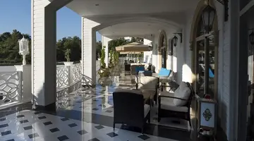 OZ HOTELS SUI