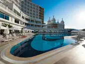 OZ HOTELS SUI