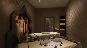 Oz Hotels Sui