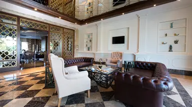 OZ HOTELS SUI