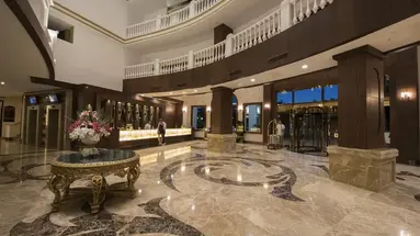 Oz Hotels Sui