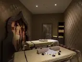 Oz Hotels Sui