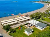 Oz Sui Resort