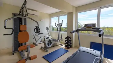 Ozadi Tavira Hotel