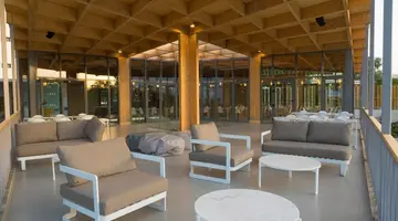 Ozadi Tavira Hotel