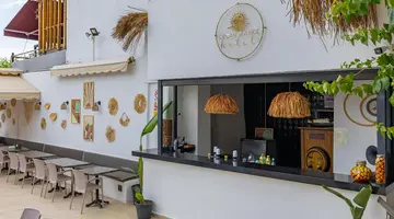 Ozcan Beach Hotel