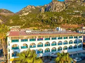 Ozcan Beach Hotel