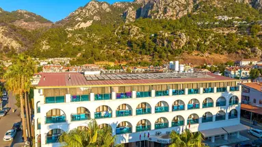 Ozcan Beach Hotel