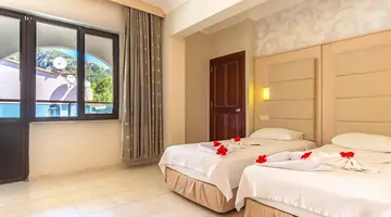Ozcan Beach Hotel