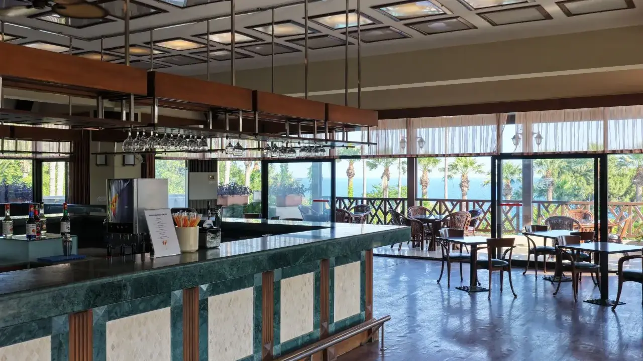 Ozkaymak Falez Hotel