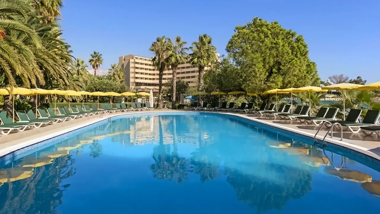 Ozkaymak Incekum Hotel