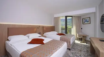 Ozkaymak Kemer Marina