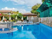 OZLEM GARDEN 