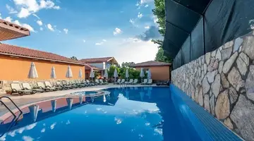 OZLEM GARDEN
