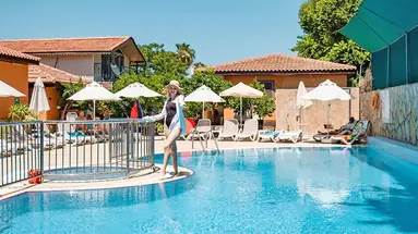 OZLEM GARDEN 